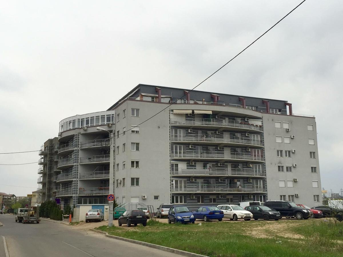 Helen Apartment Oradea Exterior foto